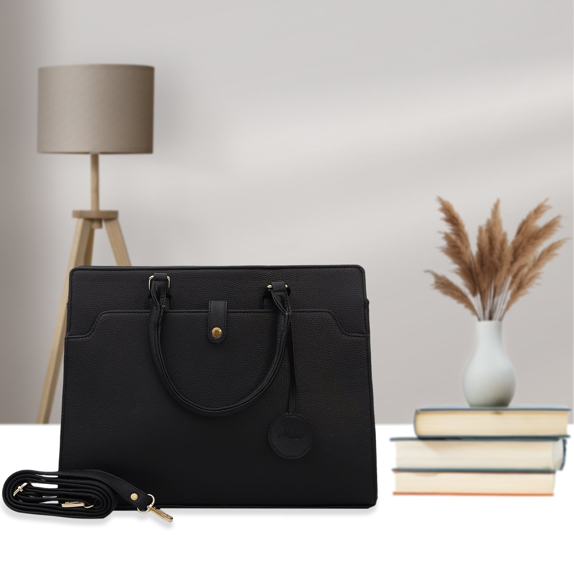 Nyra Tote Bag ( Black)