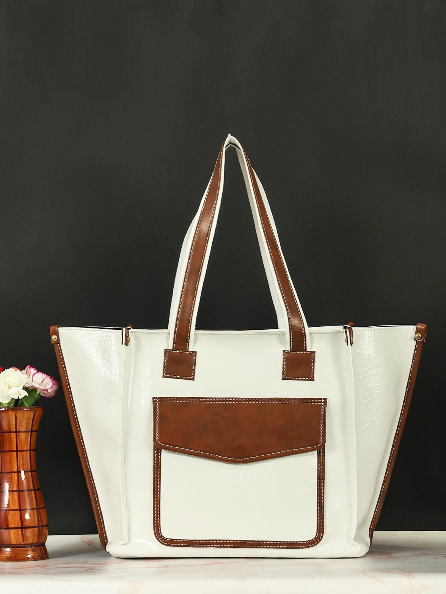 Bucket Tote Bag (White)