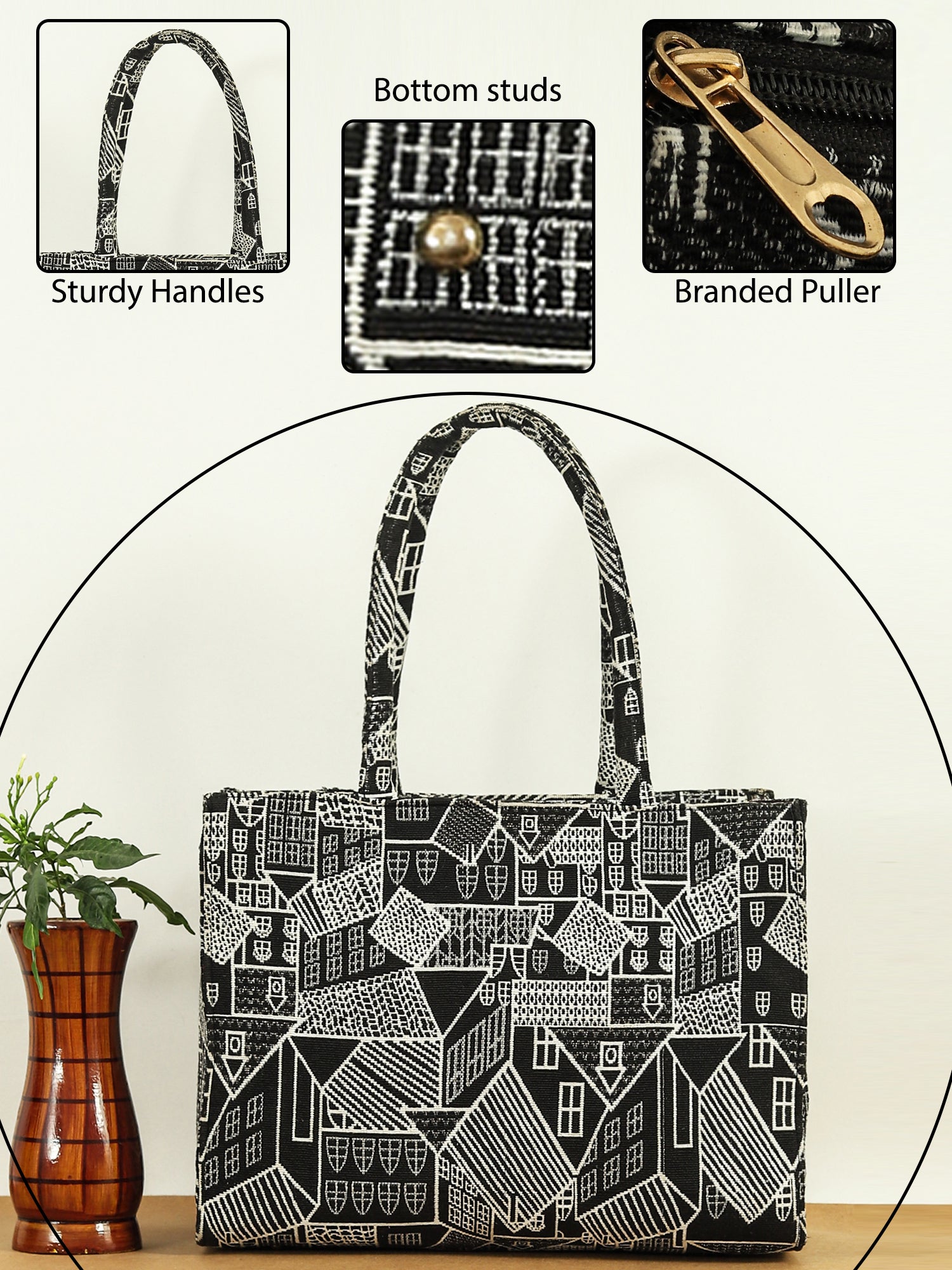 Women Geometric Printed Swagger Tote Bag